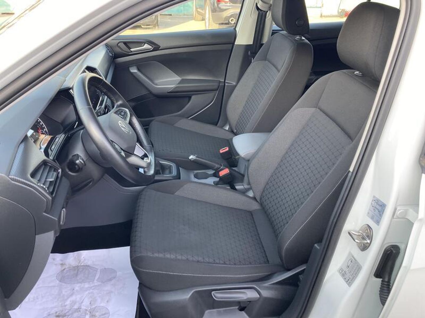 Volkswagen T-Cross Advance 1.0 TSI 81 kW (110 CV) DSG