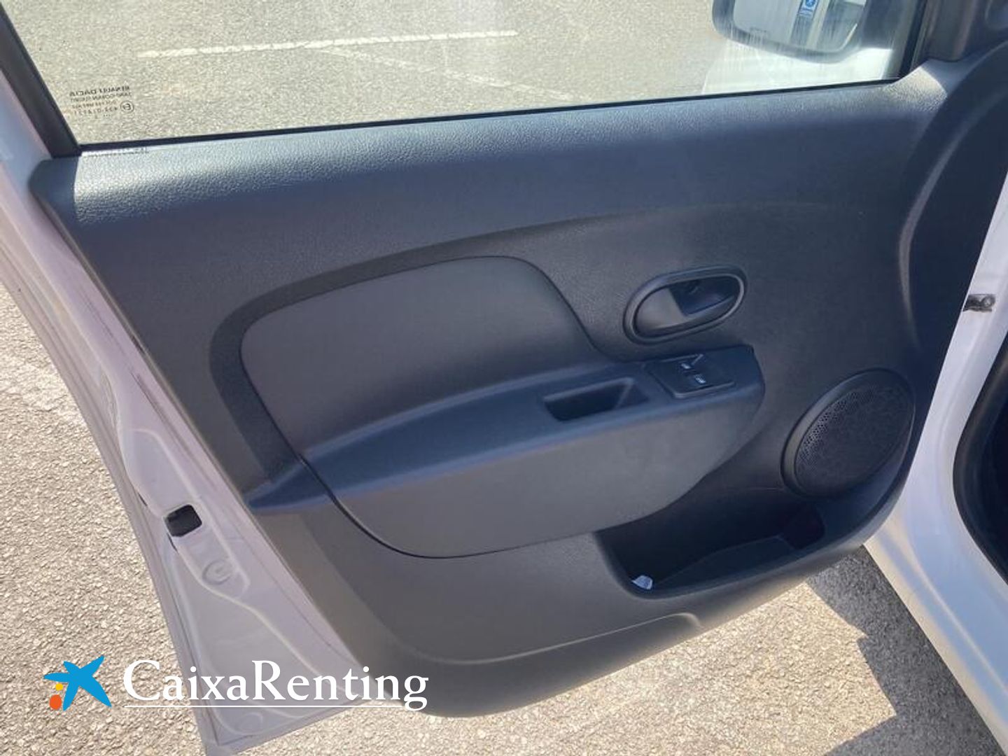 Dacia Sandero Essential 1.0 54 kW (73 CV)