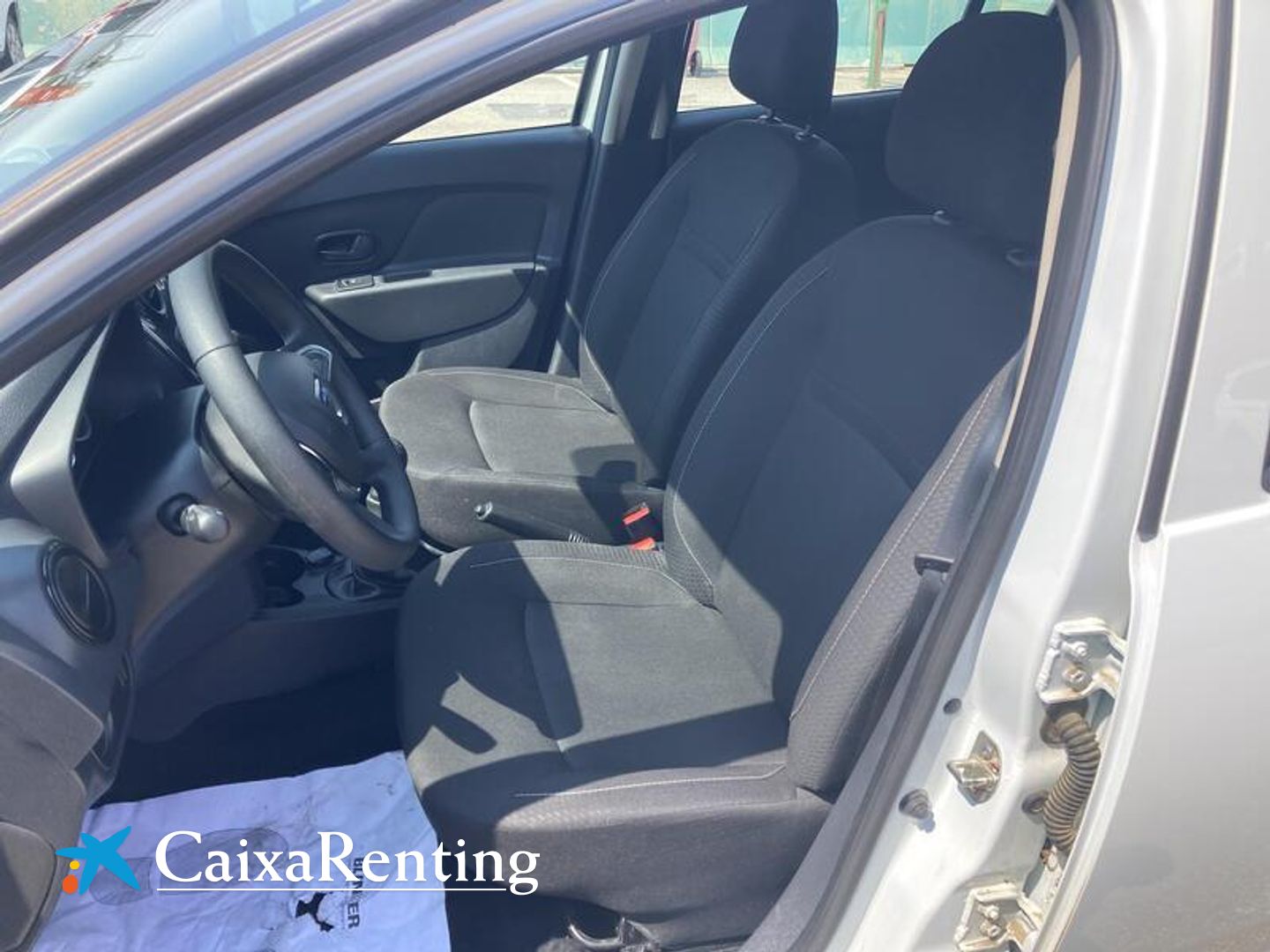 Dacia Sandero Essential 1.0 54 kW (73 CV)