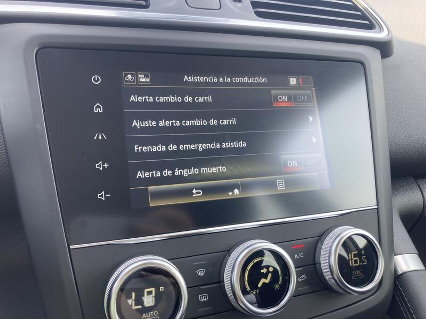 Renault Kadjar Techno TCe GPF 103 kW (140 CV) EDC