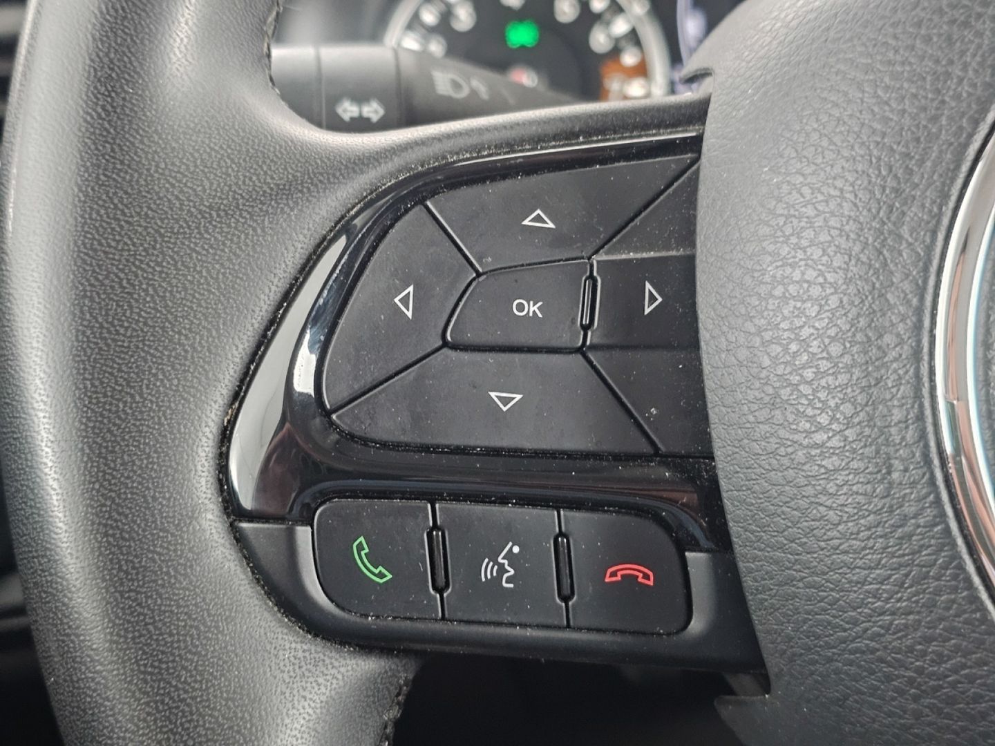 Jeep Renegade eHybrid Night Eagle ATX 96 kW (130 CV)