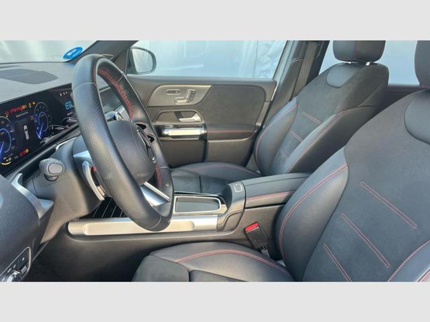 Mercedes-Benz EQB 300 4Matic 168 kW (228 CV)