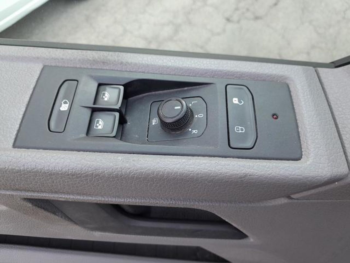 Volkswagen Transporter Furgon Batalla Larga TA 2.0 TDI 81 kW (110 CV)