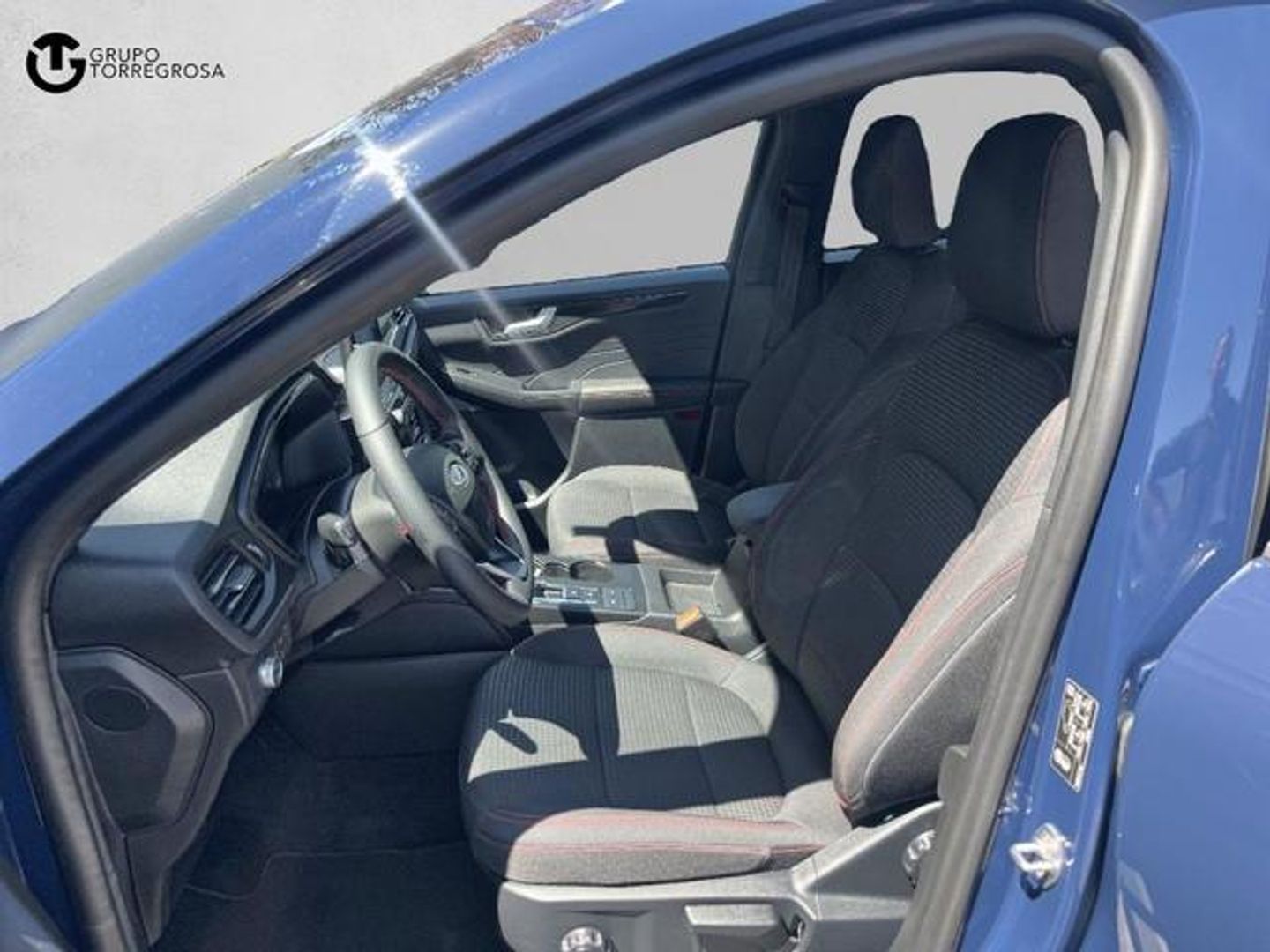 Ford Kuga 2.5 Duratec FHEV ST-Line Auto 140 kW (190 CV)