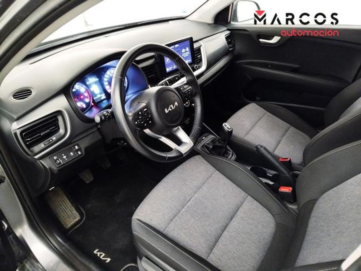 Kia Stonic 1.0 T-GDi MHEV MT Concept 74 kW (100 CV)