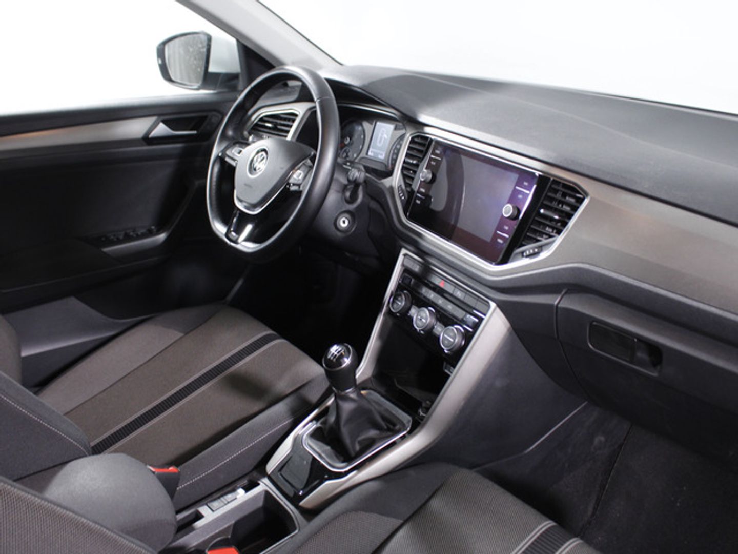 Volkswagen T-Roc Advance 1.0 TSI 81 kW (110 CV)