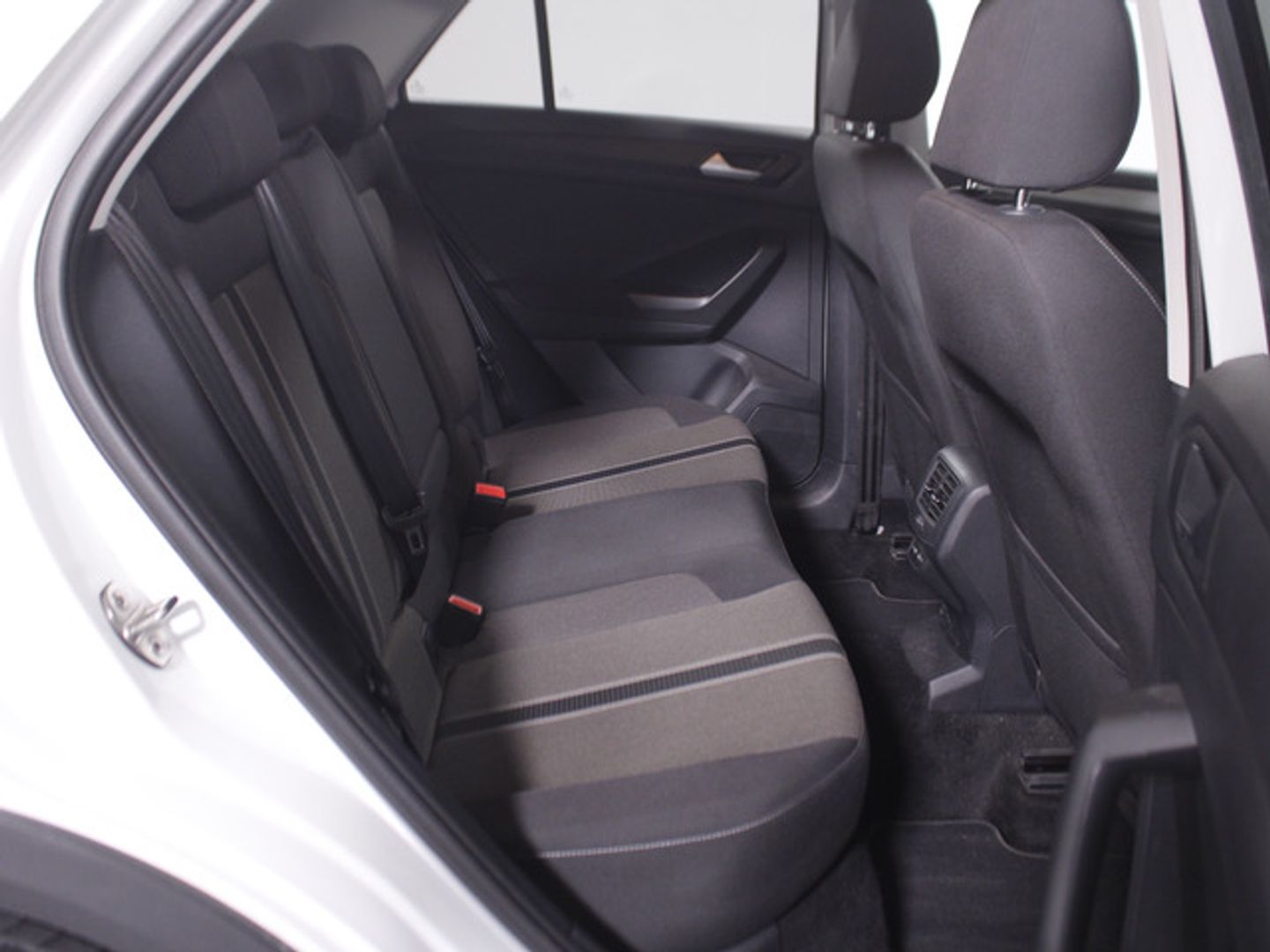 Volkswagen T-Roc Advance 1.0 TSI 81 kW (110 CV)