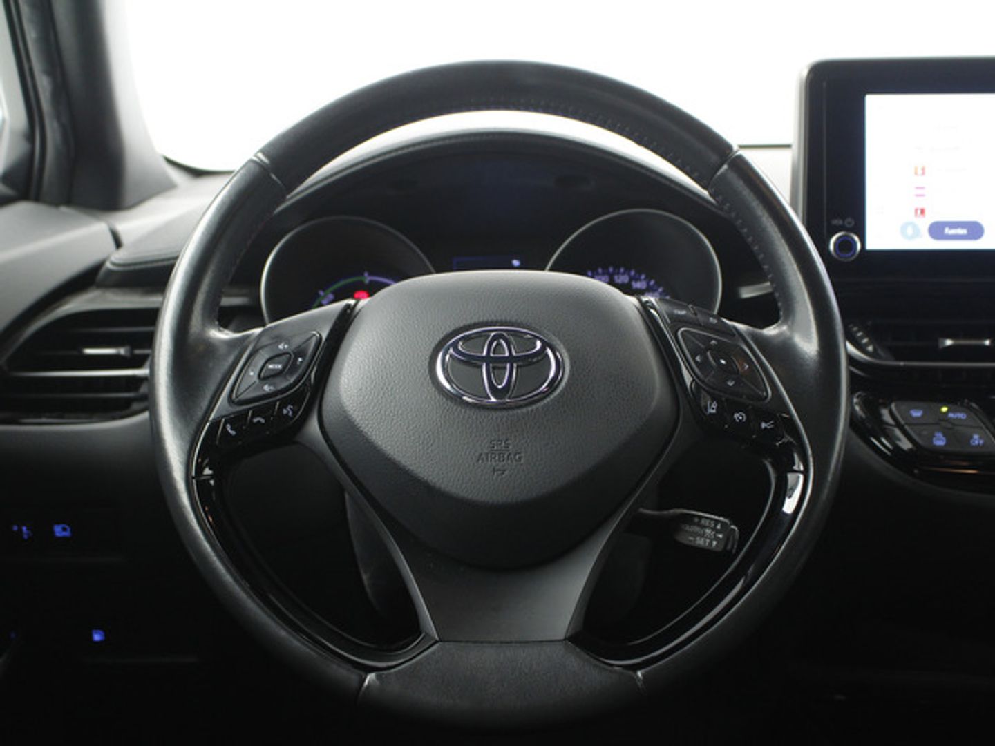 Toyota C-HR 1.8 125H Advance 90 kW (122 CV)