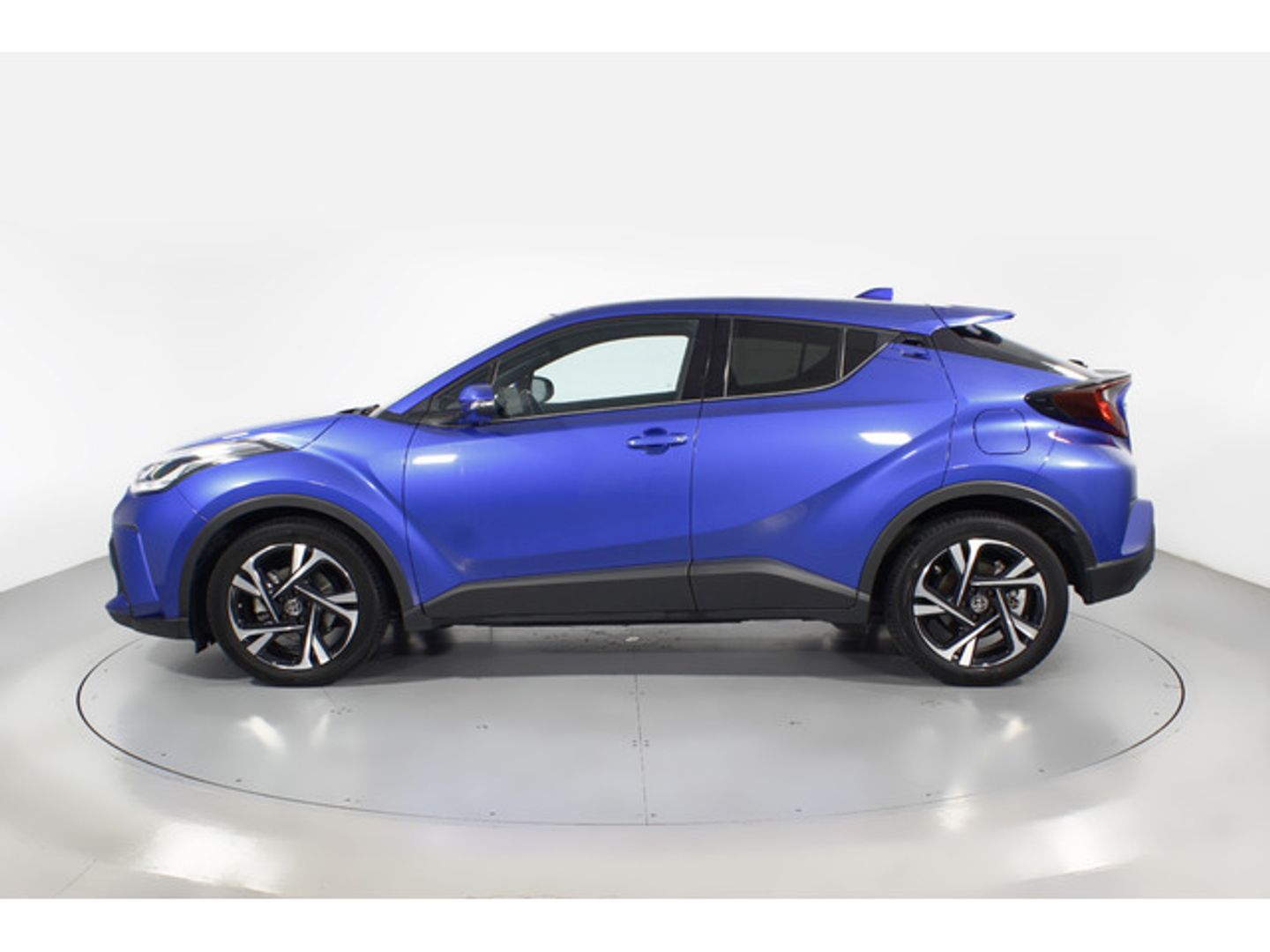 Toyota C-HR 1.8 125H Advance 90 kW (122 CV)