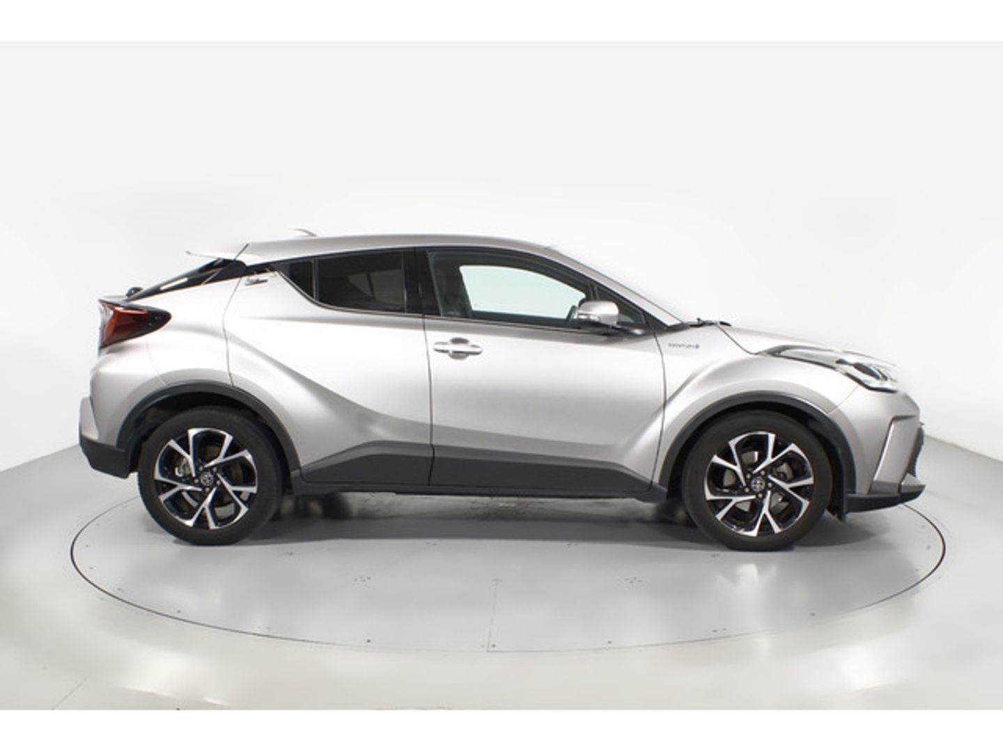 Toyota C-HR 1.8 125H Advance 90 kW (122 CV)