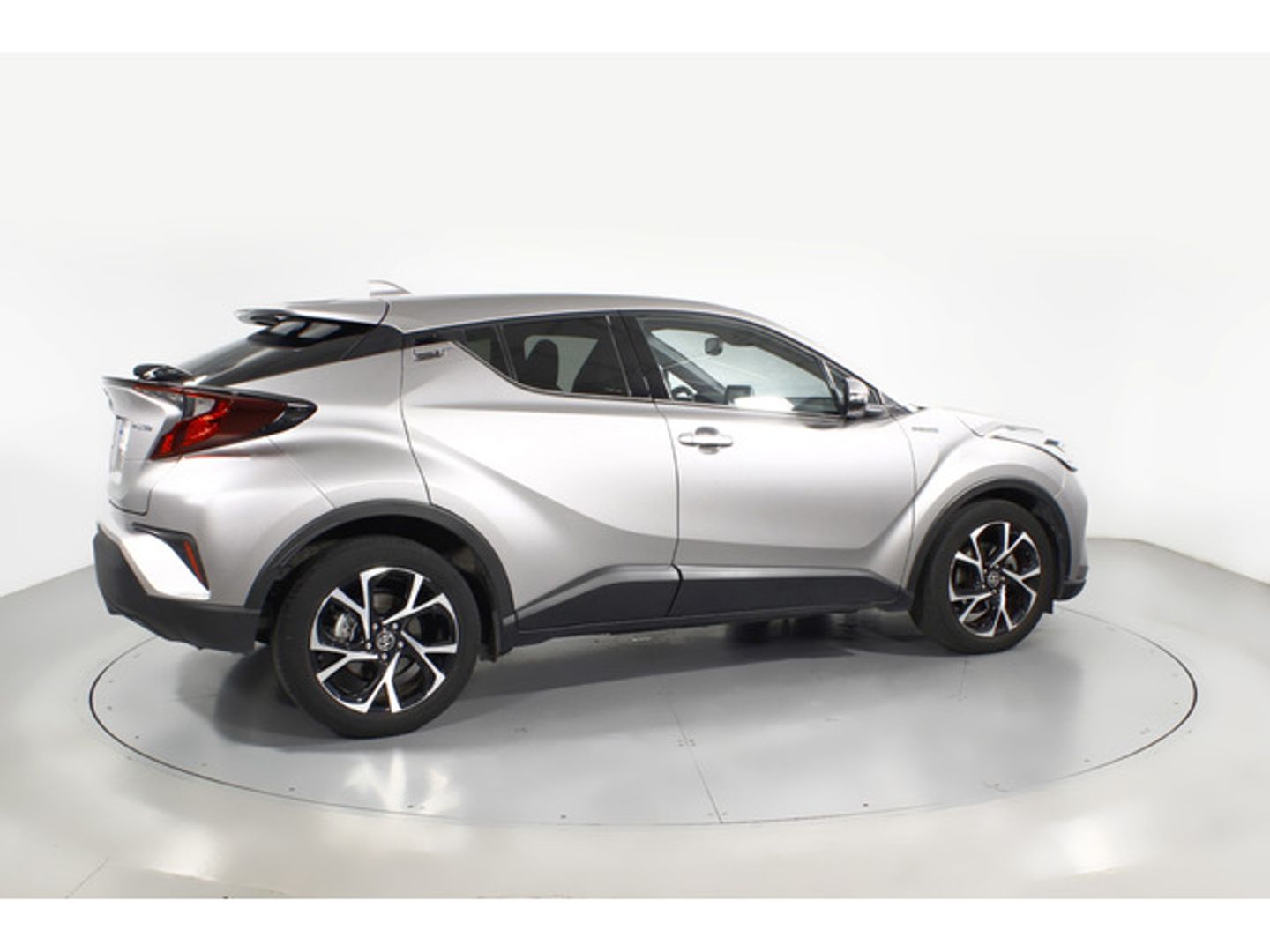 Toyota C-HR 1.8 125H Advance 90 kW (122 CV)