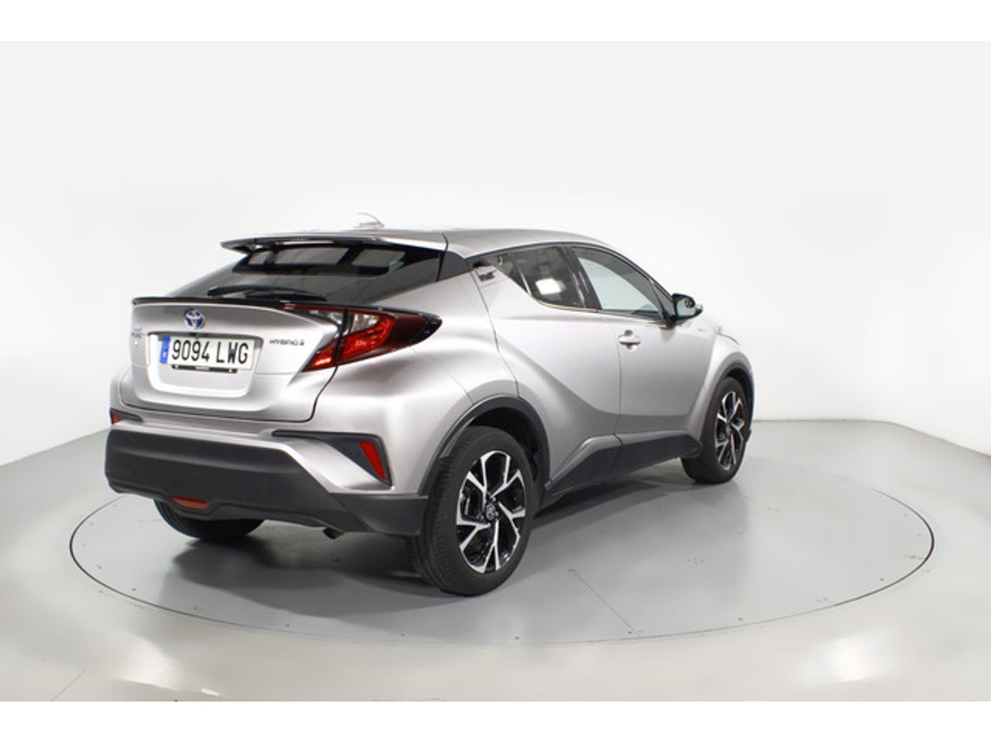 Toyota C-HR 1.8 125H Advance 90 kW (122 CV)