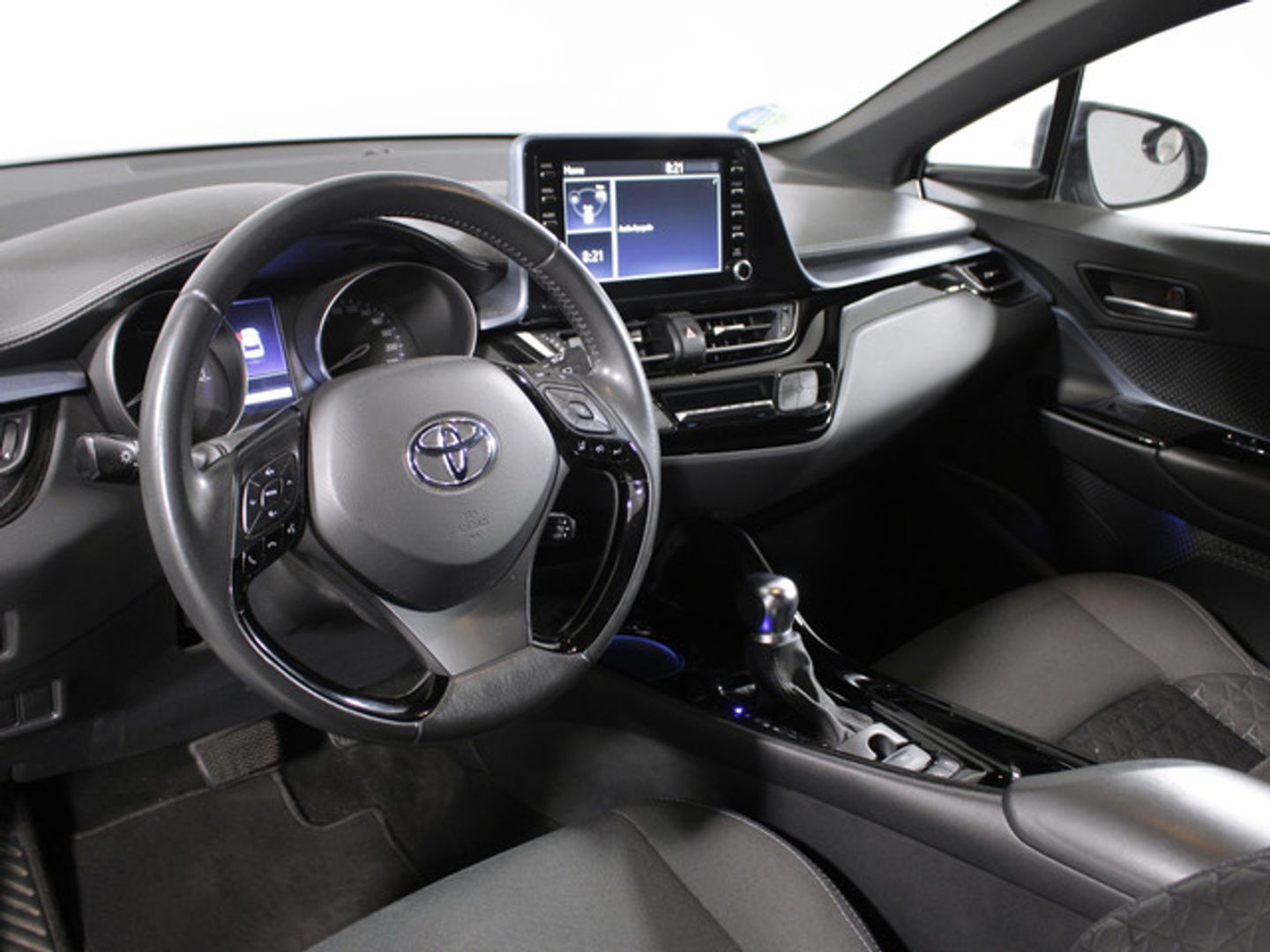 Toyota C-HR 1.8 125H Advance 90 kW (122 CV)