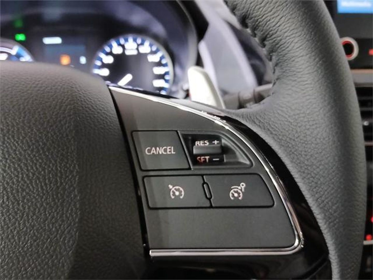 Mitsubishi Eclipse Cross 2.4 PHEV Motion 4WD Auto 138 kW (188 CV)