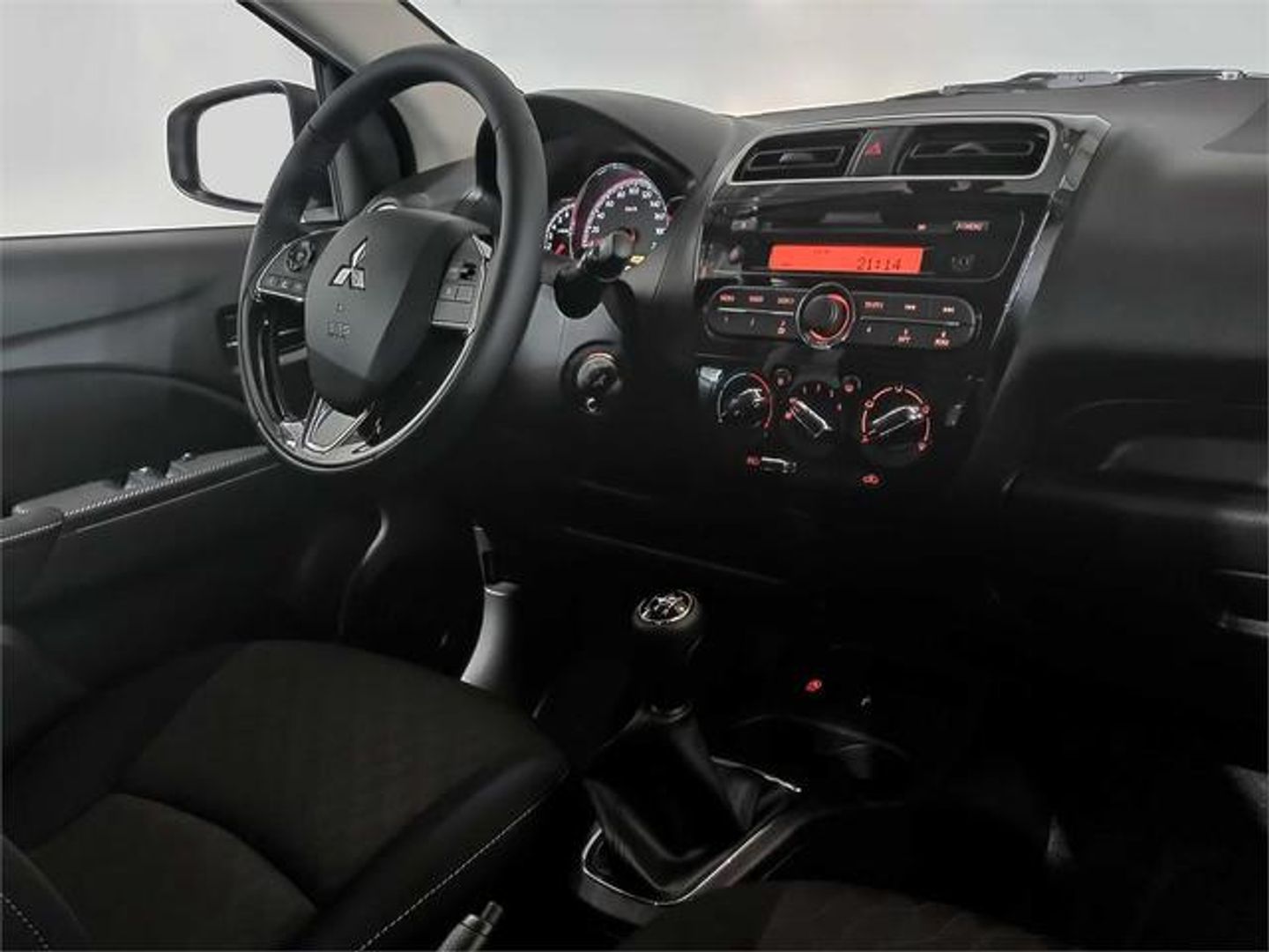 Mitsubishi Space Star 120 MPI Motion 52 kW (71 CV)