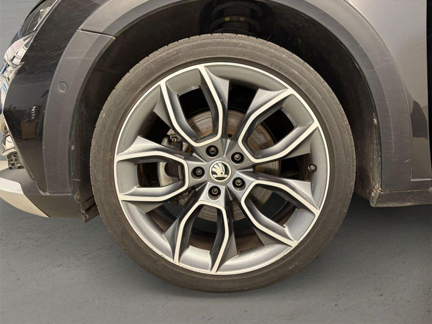 Skoda Superb Combi 2.0 TDI Scout 4x4 DSG 147 kW (200 CV)