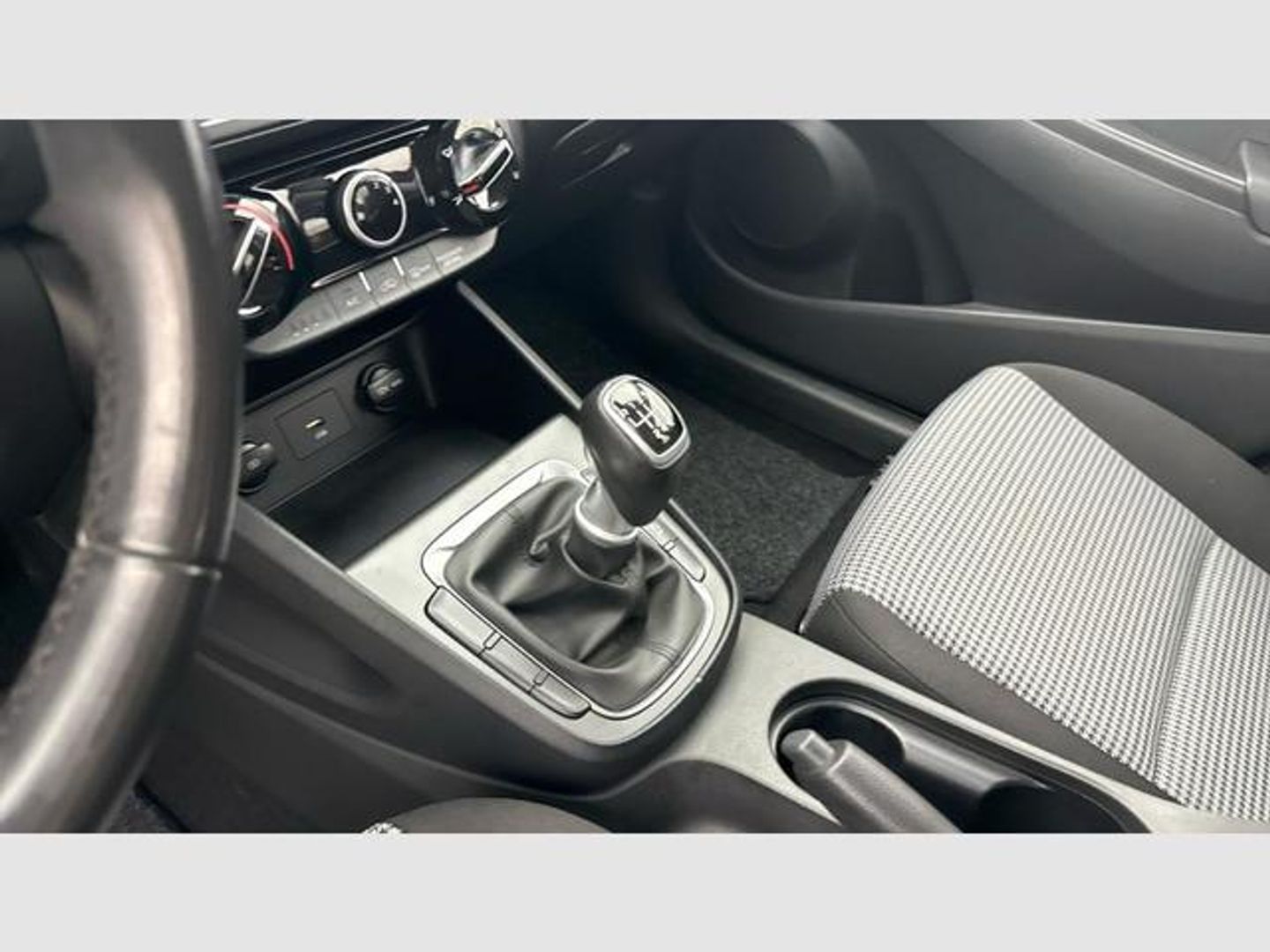 Hyundai Kona 1.0 TGDI Klass 4x2 88 kW (120 CV)