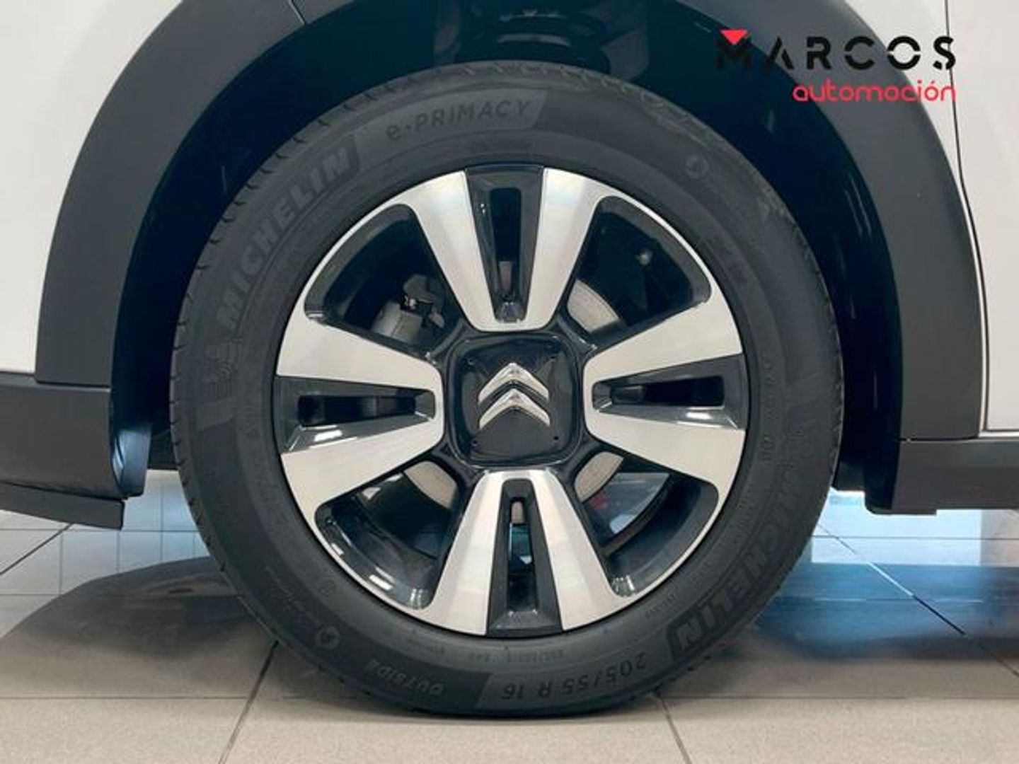 Citroen C3 PureTech 82 Shine 61 kW (83 CV)