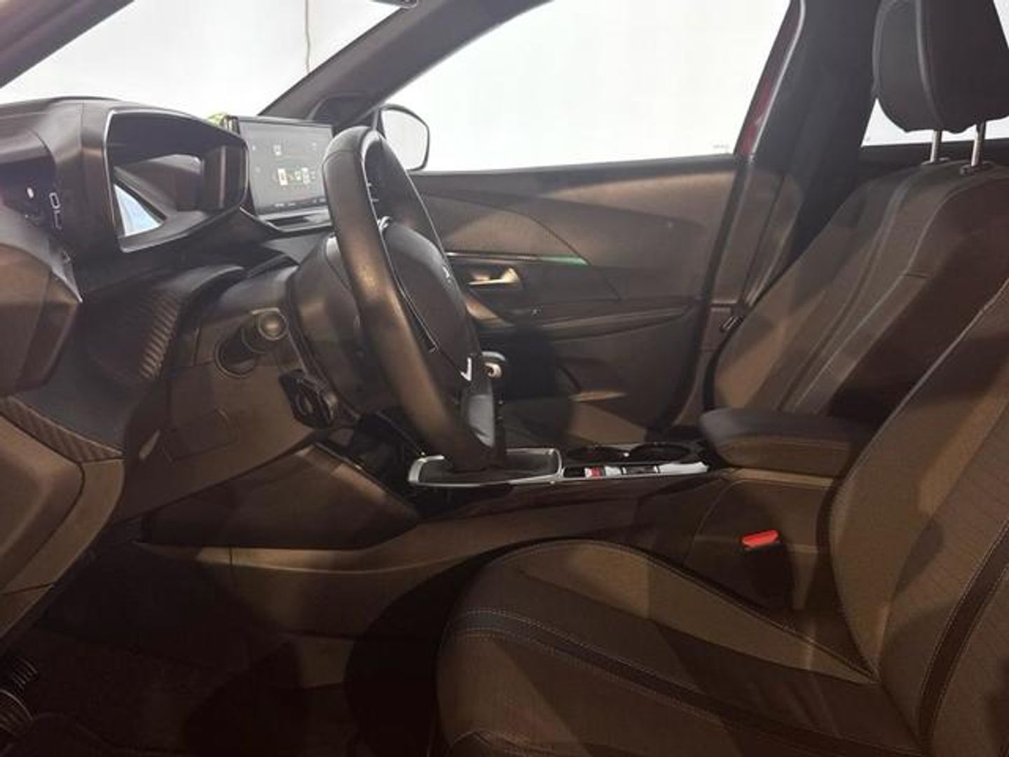Peugeot 2008 PureTech 100 S&S Allure Pack 75 kW (100 CV)