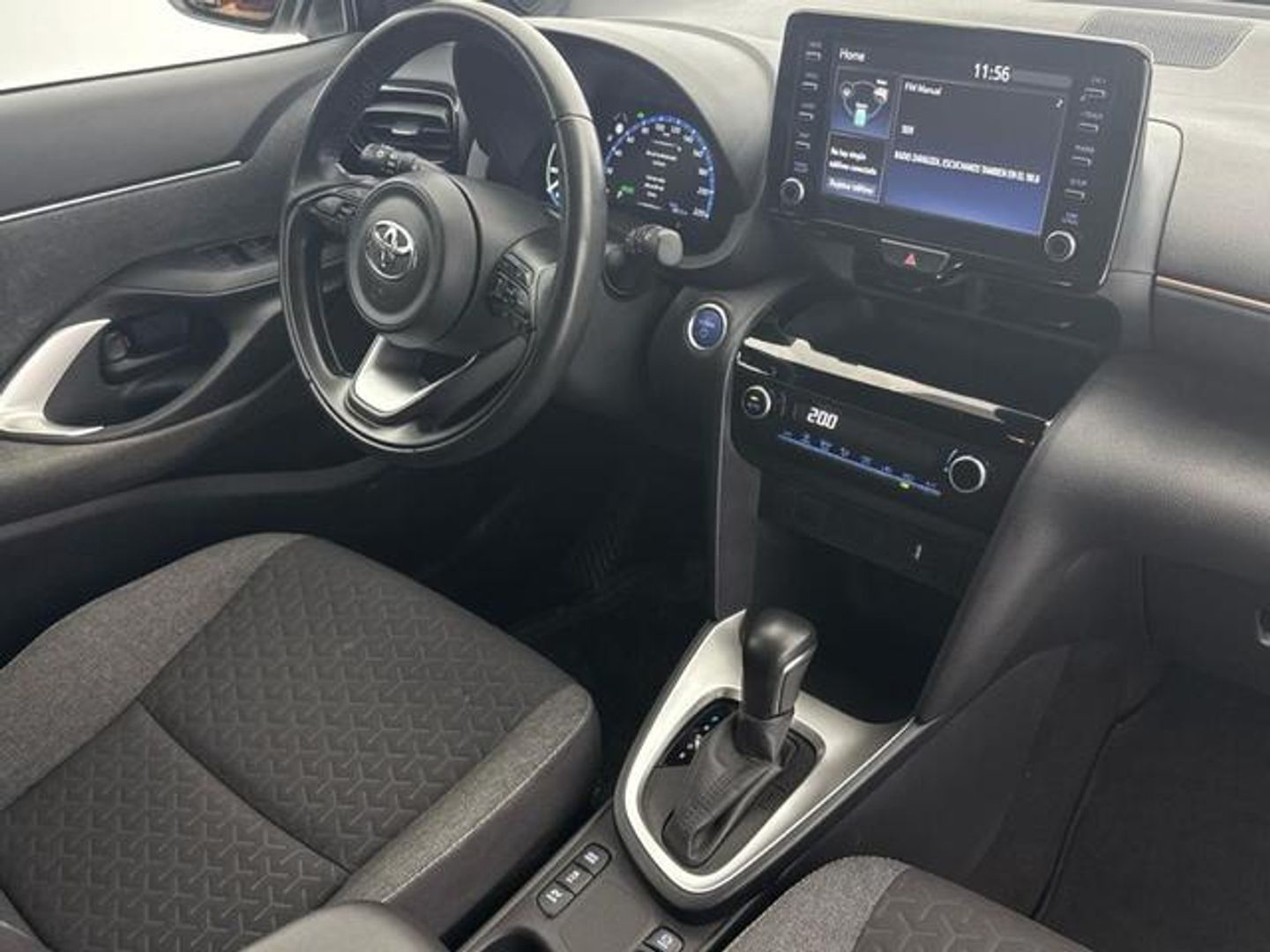 Toyota Yaris Cross 120H Business Plus 85 kW (116 CV)