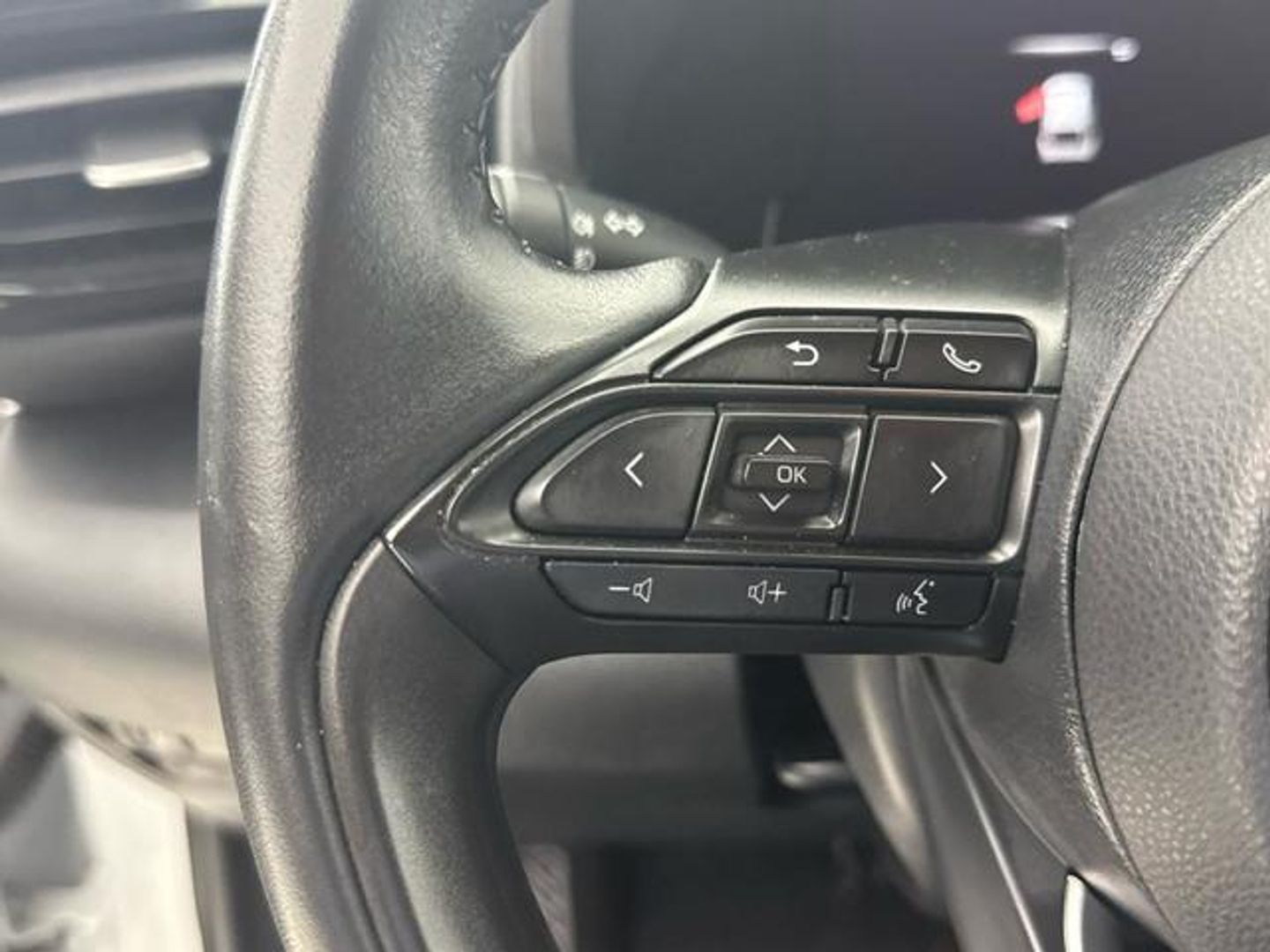 Toyota Yaris Cross 120H Business Plus 85 kW (116 CV)