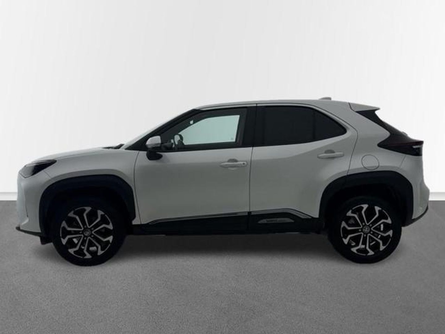 Toyota Yaris Cross 120H Business Plus 85 kW (116 CV)