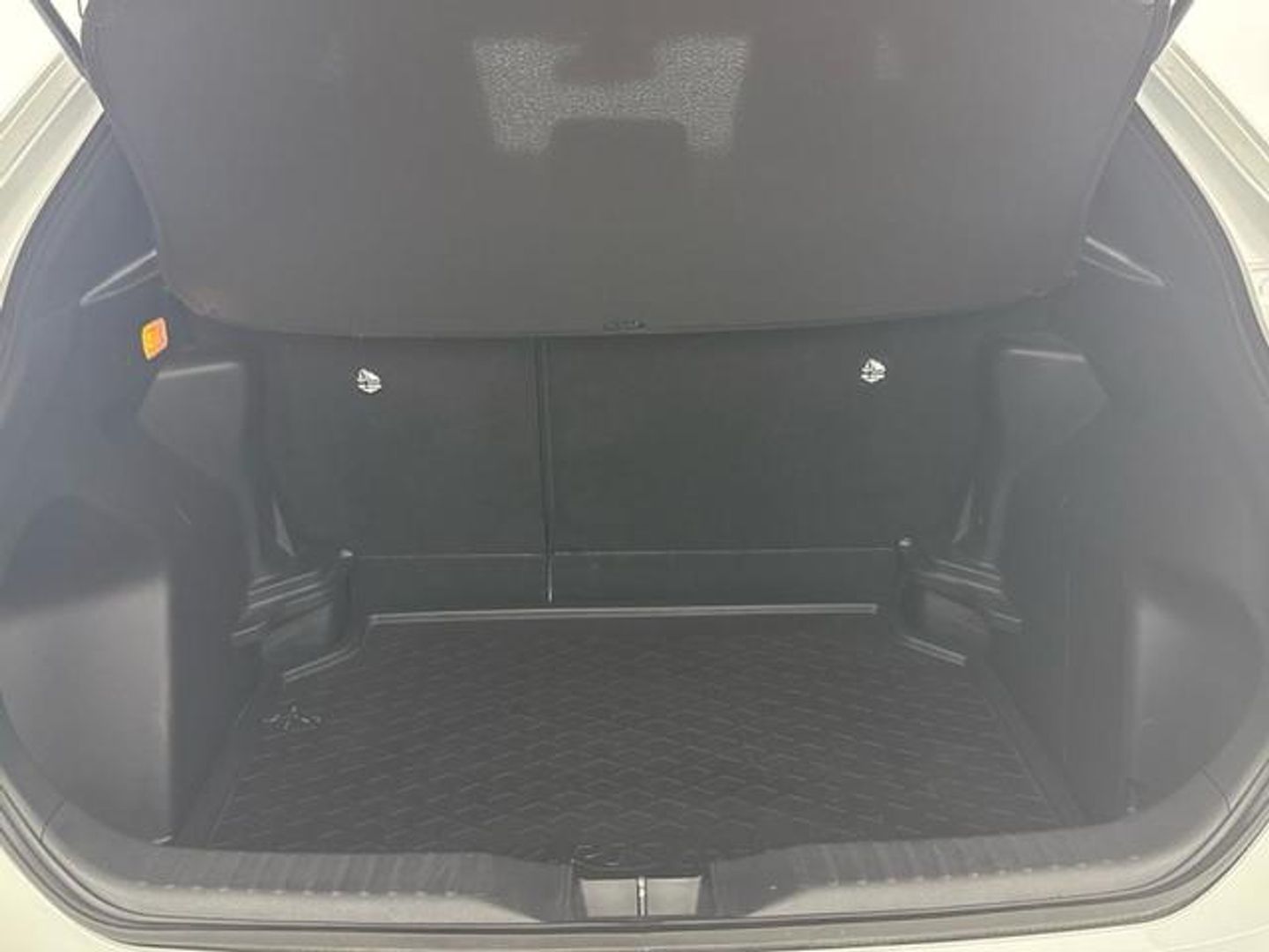 Toyota Yaris Cross 120H Business Plus 85 kW (116 CV)