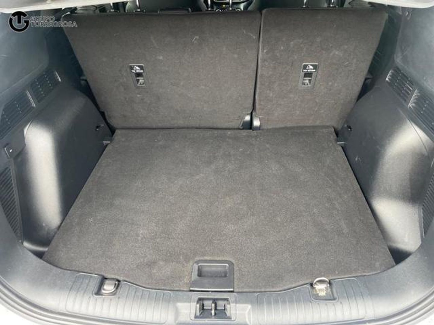 Ford Kuga 2.5 Duratec FHEV ST-Line Auto 140 kW (190 CV)