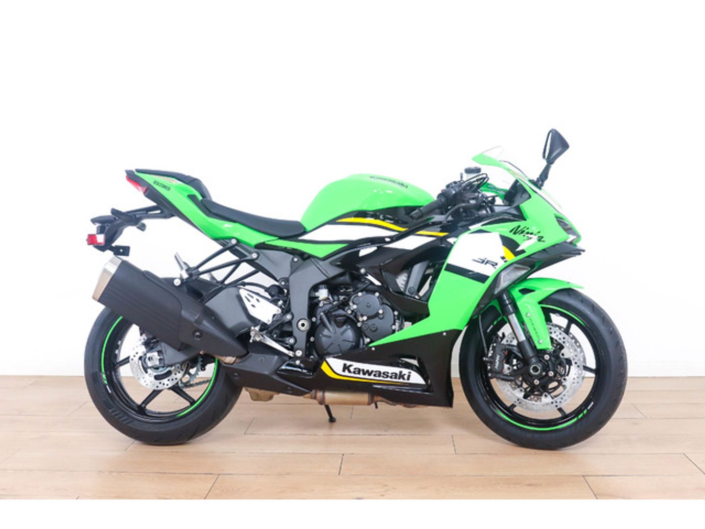 Kawasaki Ninja ZX-6R Verde Motorcycle