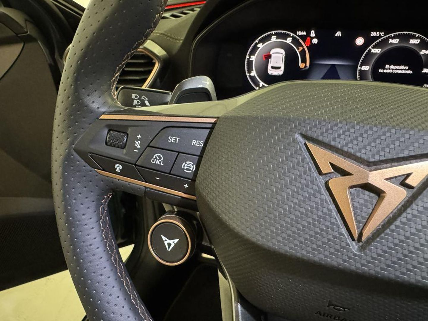 CUPRA León 1.5 TSI e-Hybrid 150 kW (204 CV) DSG