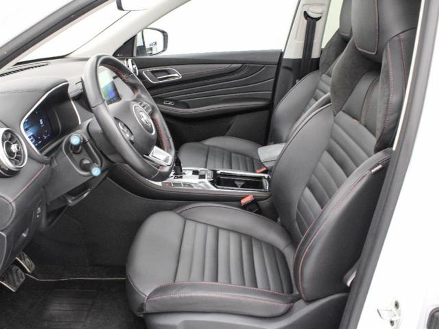 MG eHS 1.5 T-GDI PHEV Luxury 190 kW (258 CV)