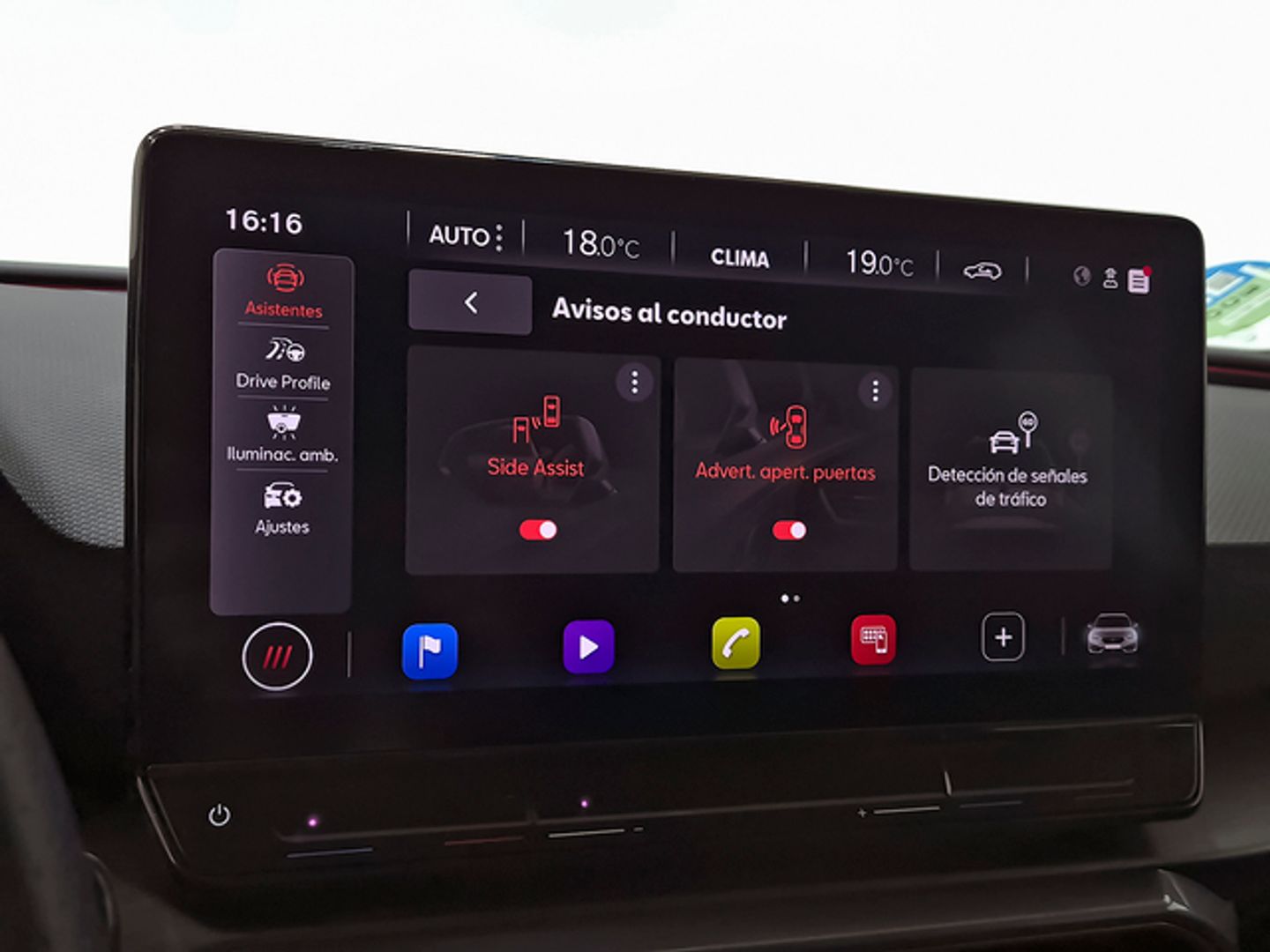 CUPRA Leon Sportstourer 1.5 eTSI DSG 110 kW (150 CV)
