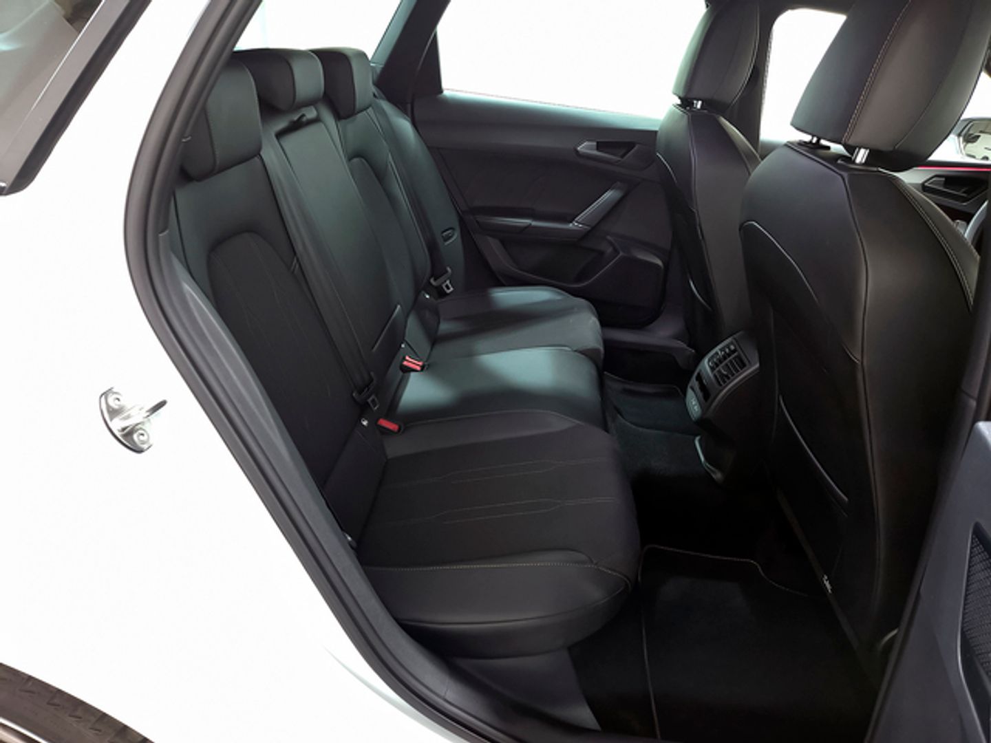 CUPRA Leon Sportstourer 1.5 eTSI DSG 110 kW (150 CV)