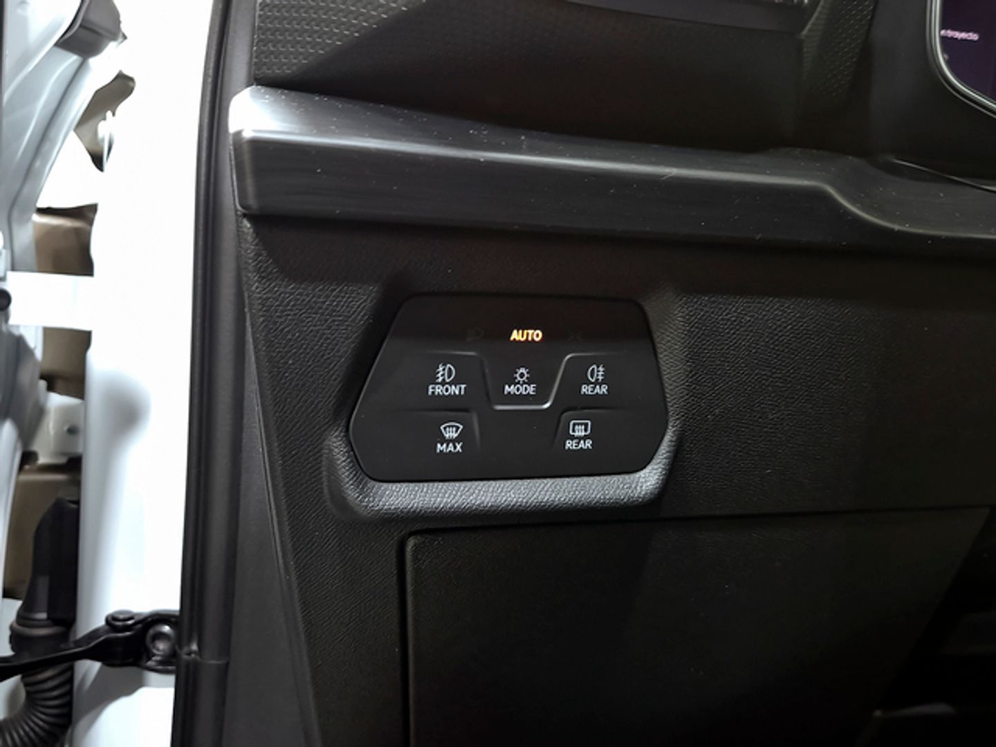 CUPRA Leon Sportstourer 1.5 eTSI DSG 110 kW (150 CV)