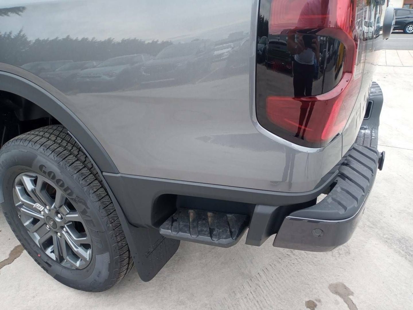 Ford Ranger Pickup 2.3 TIVCT PHEV Doble Cabina Wildtrack e-AWD AT 206 kW (280 CV)