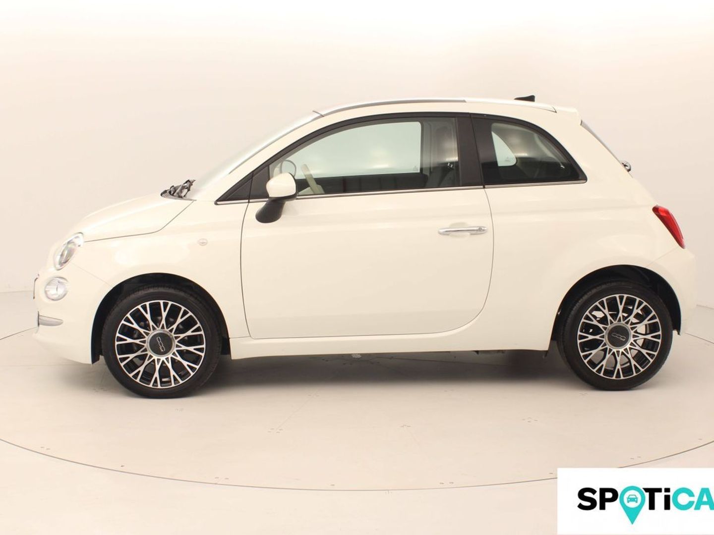 Fiat 500 1.0 Hybrid Dolcevita 51 kW (70 CV)