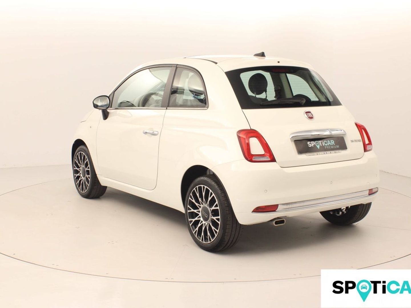 Fiat 500 1.0 Hybrid Dolcevita 51 kW (70 CV)