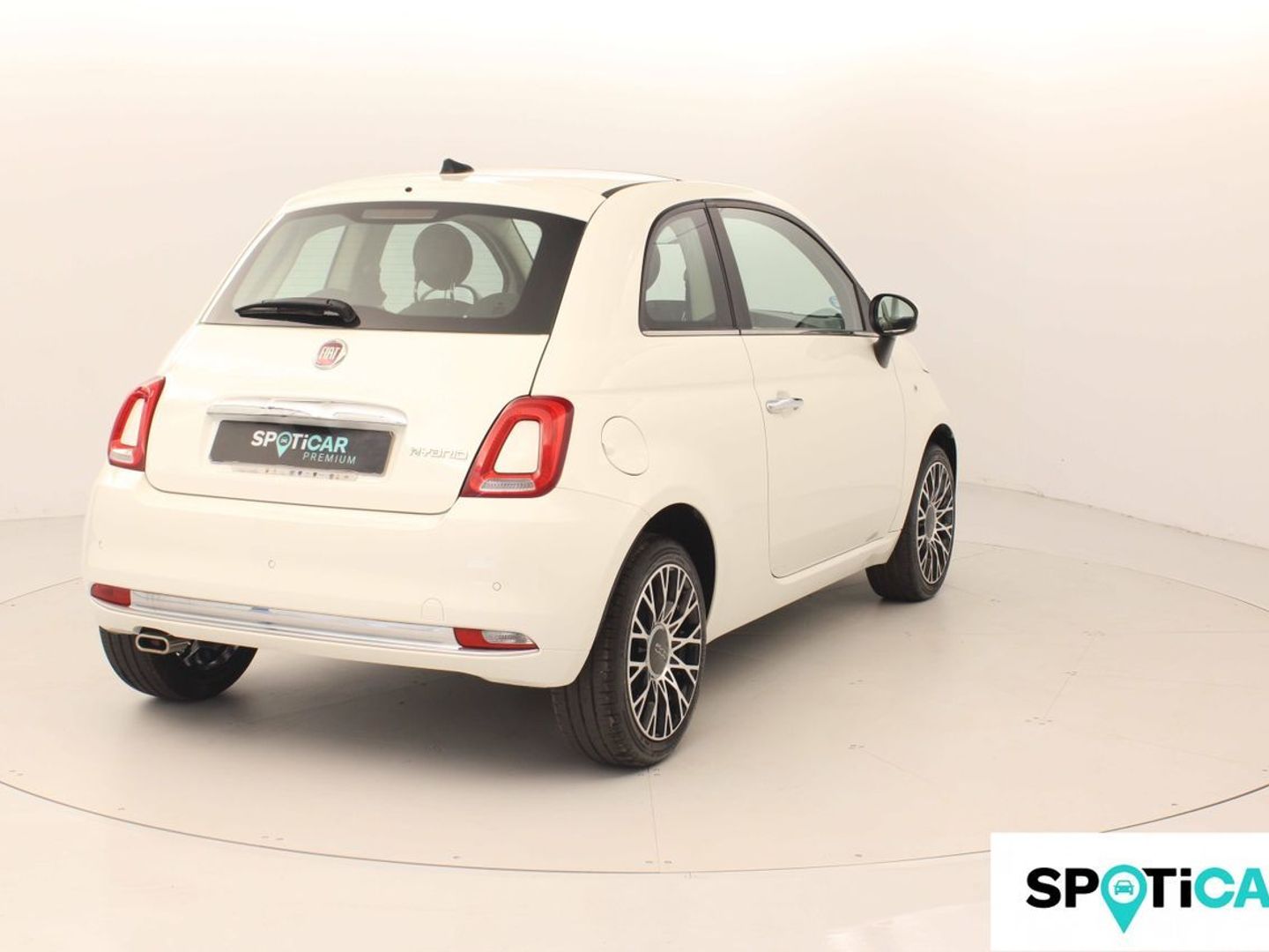 Fiat 500 1.0 Hybrid Dolcevita 51 kW (70 CV)