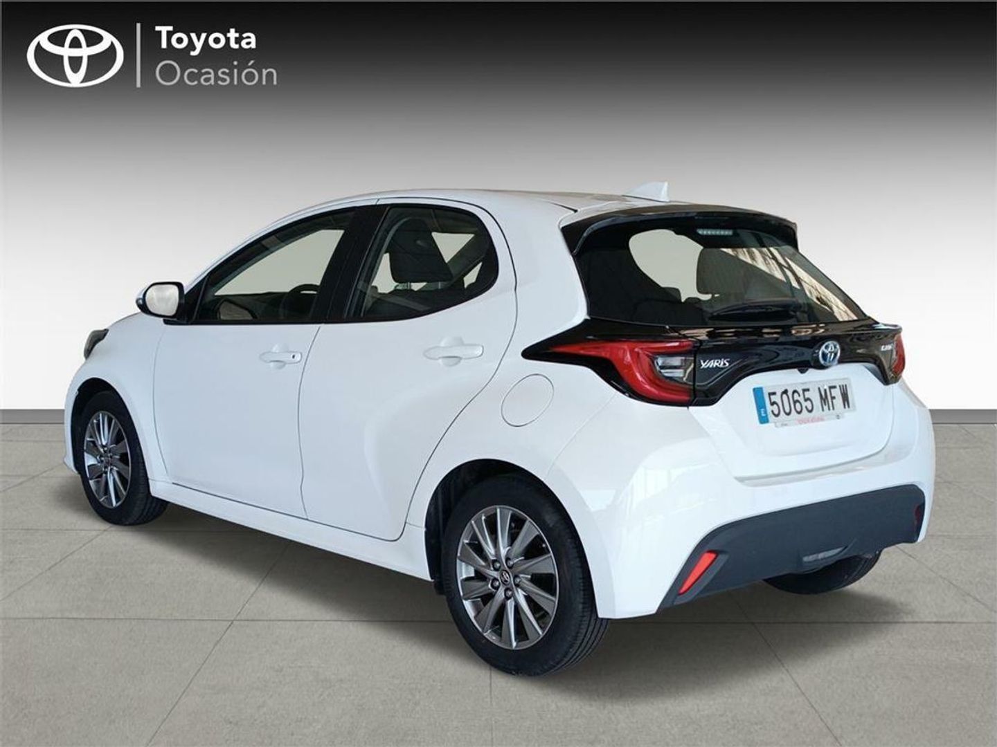 Toyota Yaris 120H Active Tech 85 kW (116 CV)