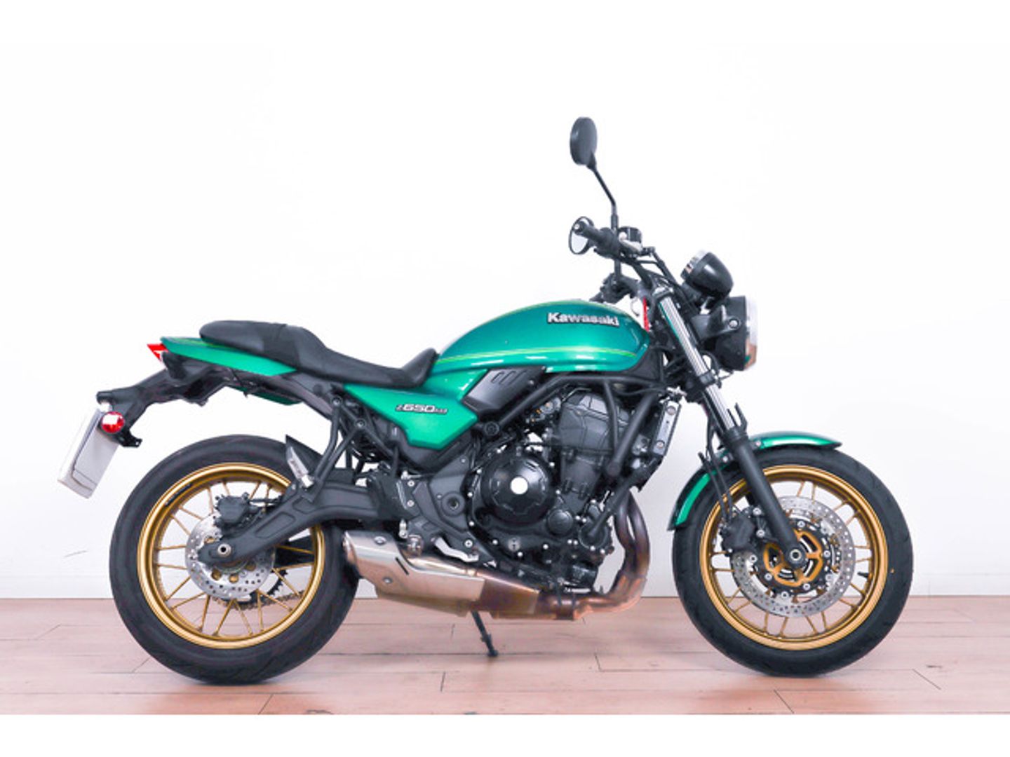 Kawasaki Z650RS Verde Motorcycle
