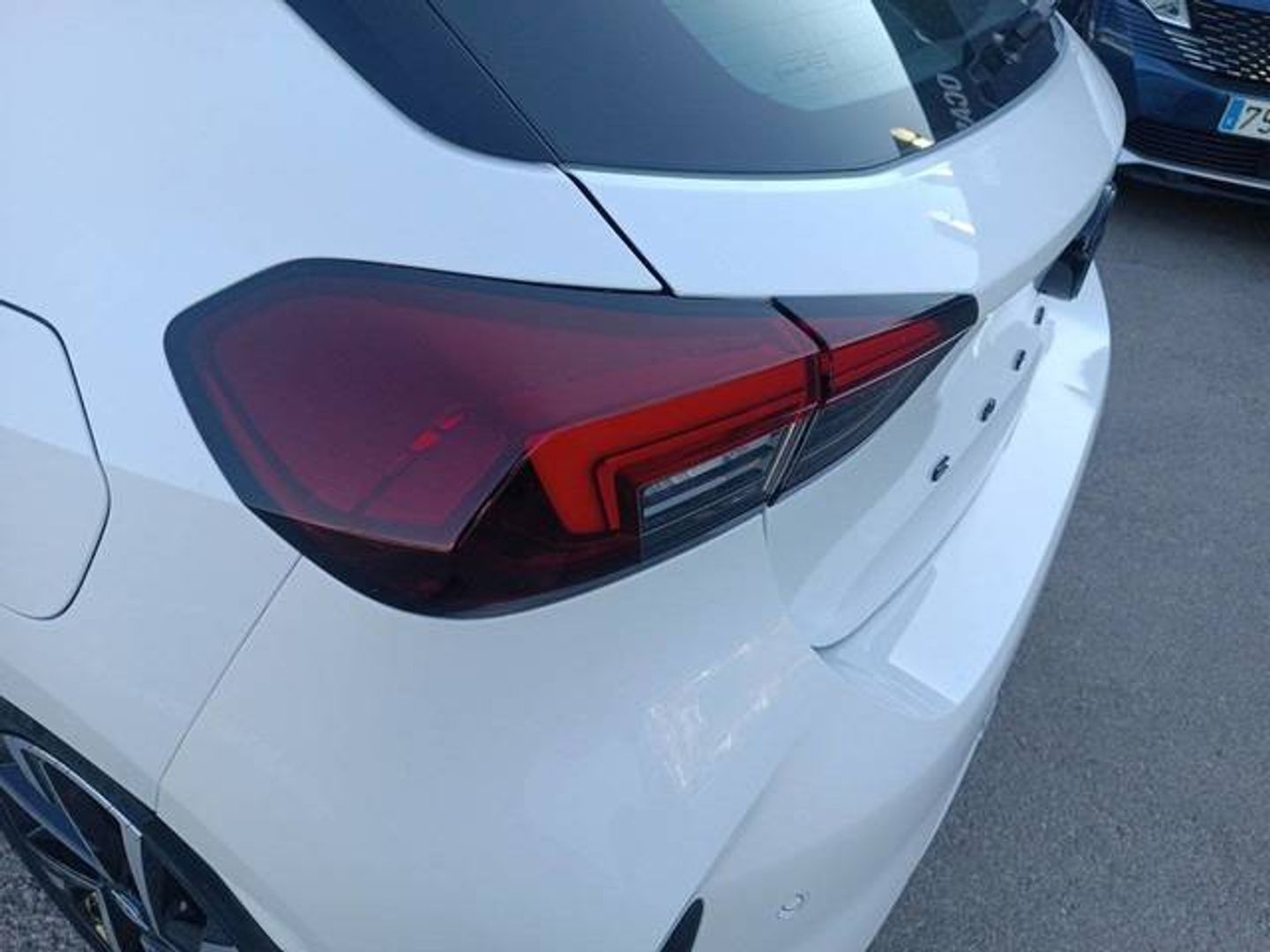 Opel Corsa 1.2T XHL GS 74 kW (100 CV)