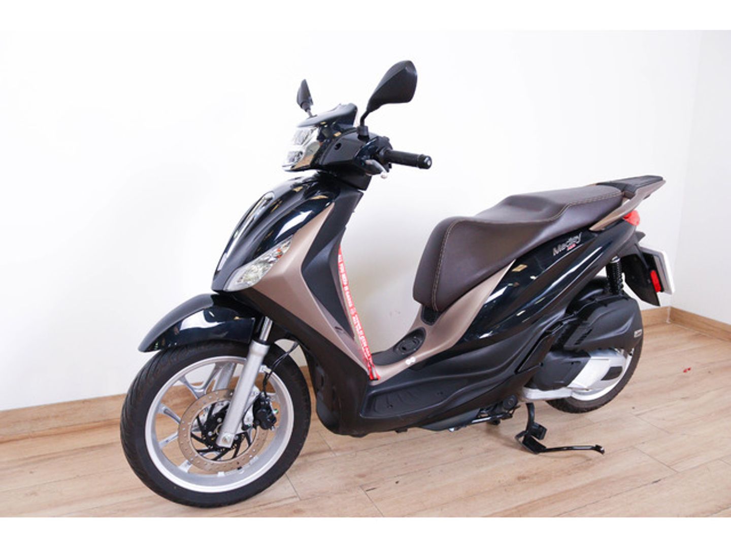 Piaggio Medley 125