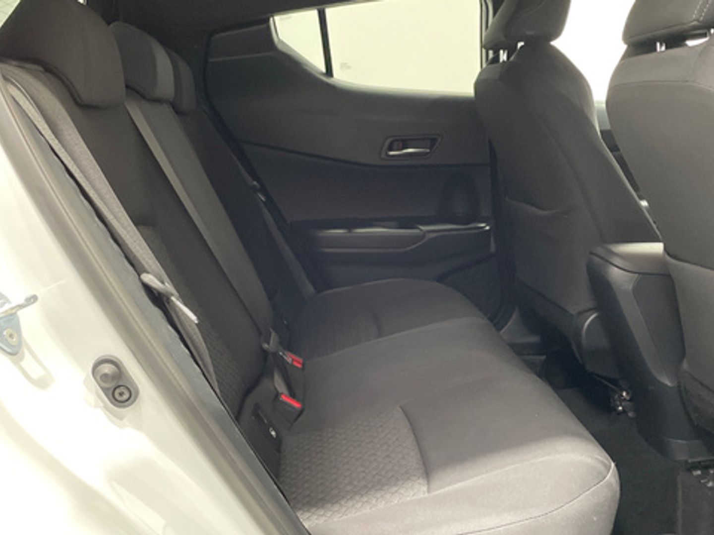 Toyota C-HR 1.8 125H Advance 90 kW (122 CV)