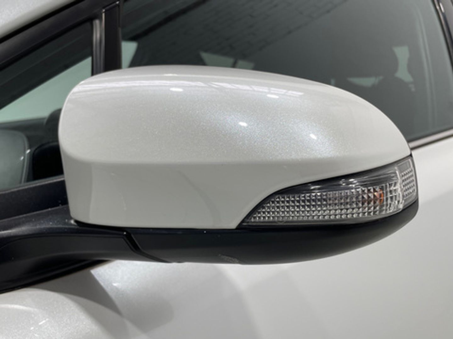 Toyota C-HR 1.8 125H Advance 90 kW (122 CV)