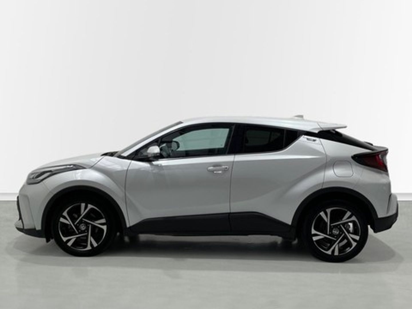 Toyota C-HR 1.8 125H Advance 90 kW (122 CV)