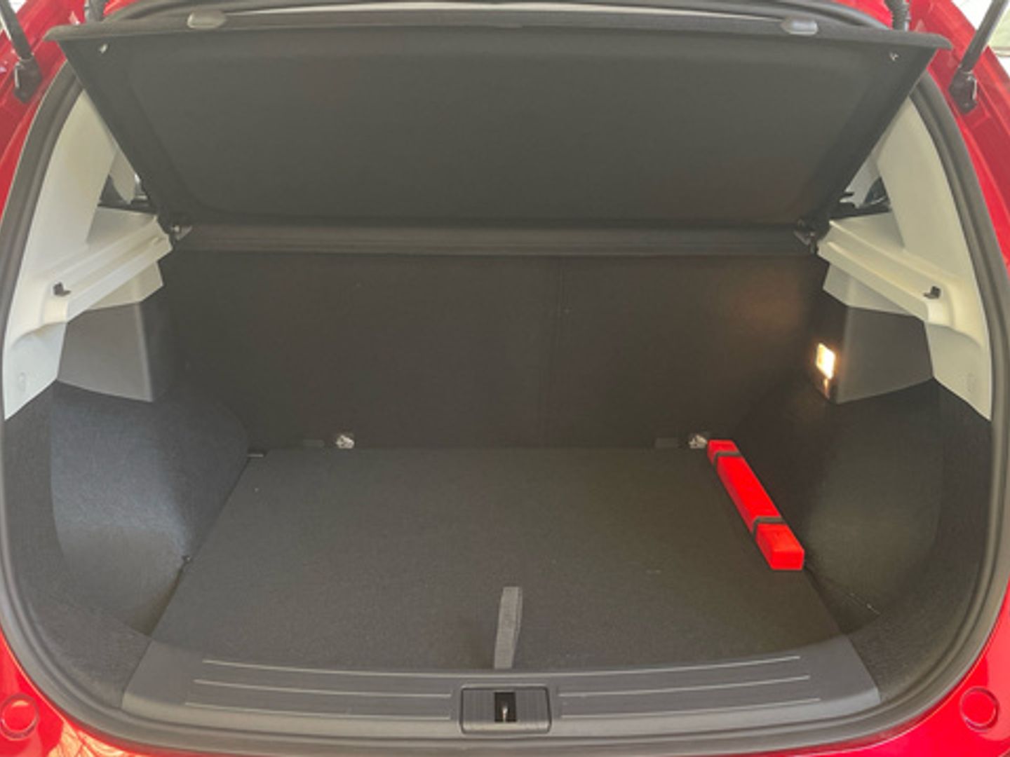 MG ZS 1.5 Luxury 78 kW (106 CV)