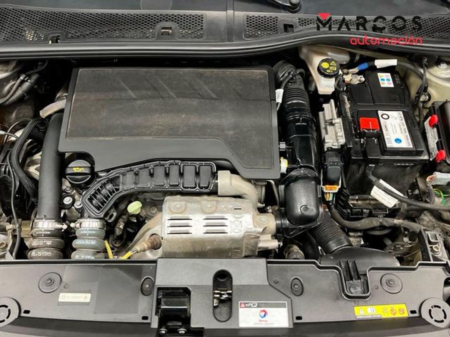 Peugeot 208 PureTech 100 Allure 75 kW (100 CV)