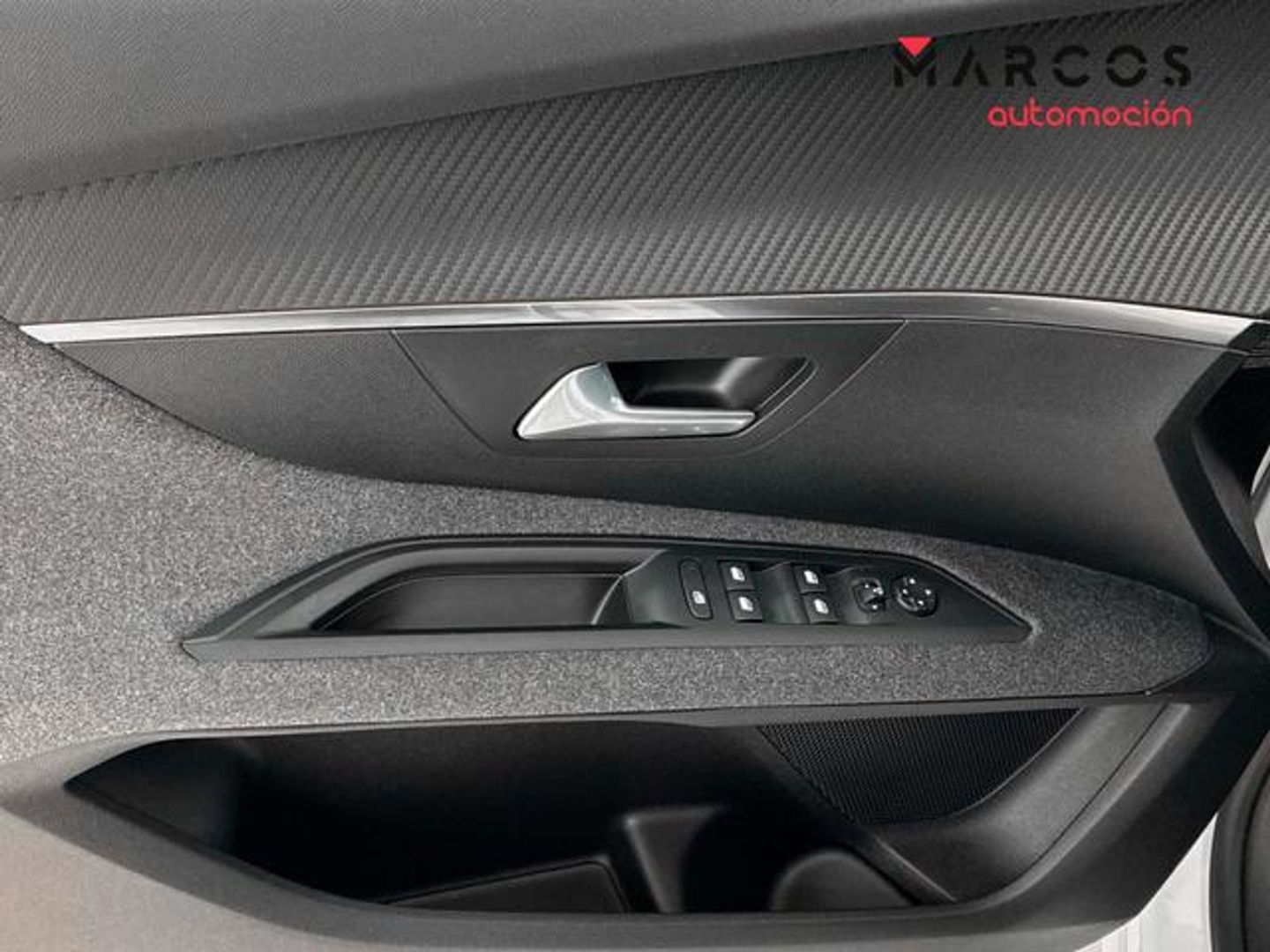 Peugeot 5008 PureTech 130 S&S Style 96 kW (130 CV)