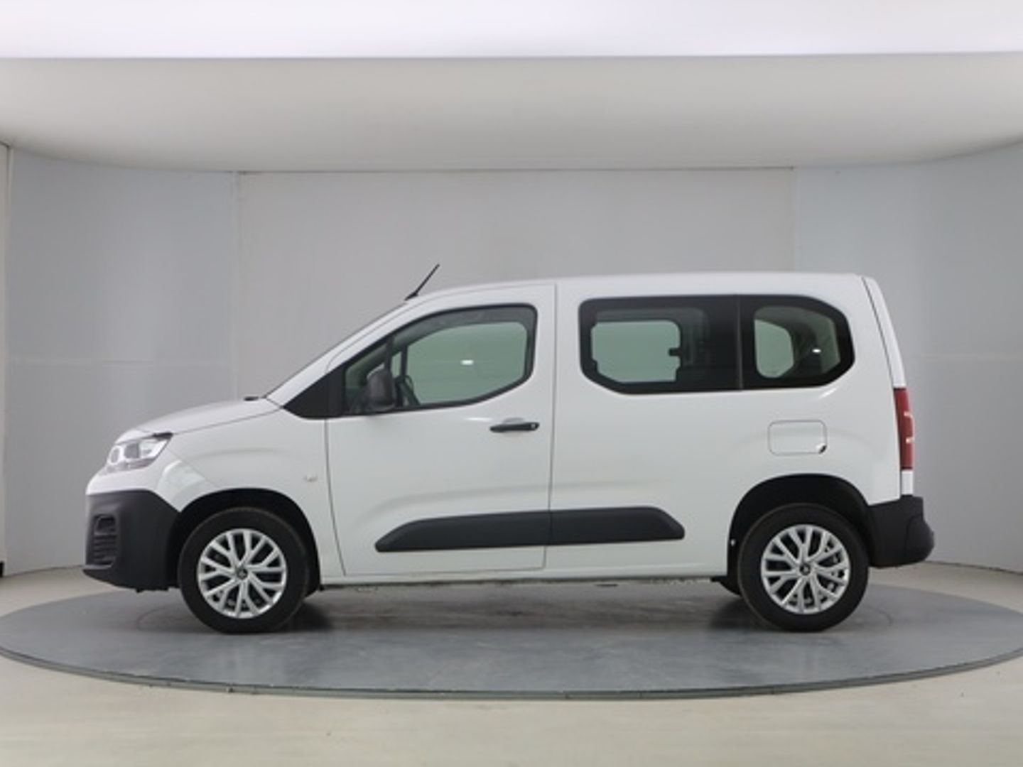 Citroen Berlingo BlueHDi 100 S&S Talla M Live Pack Business 75 kW (102 CV)