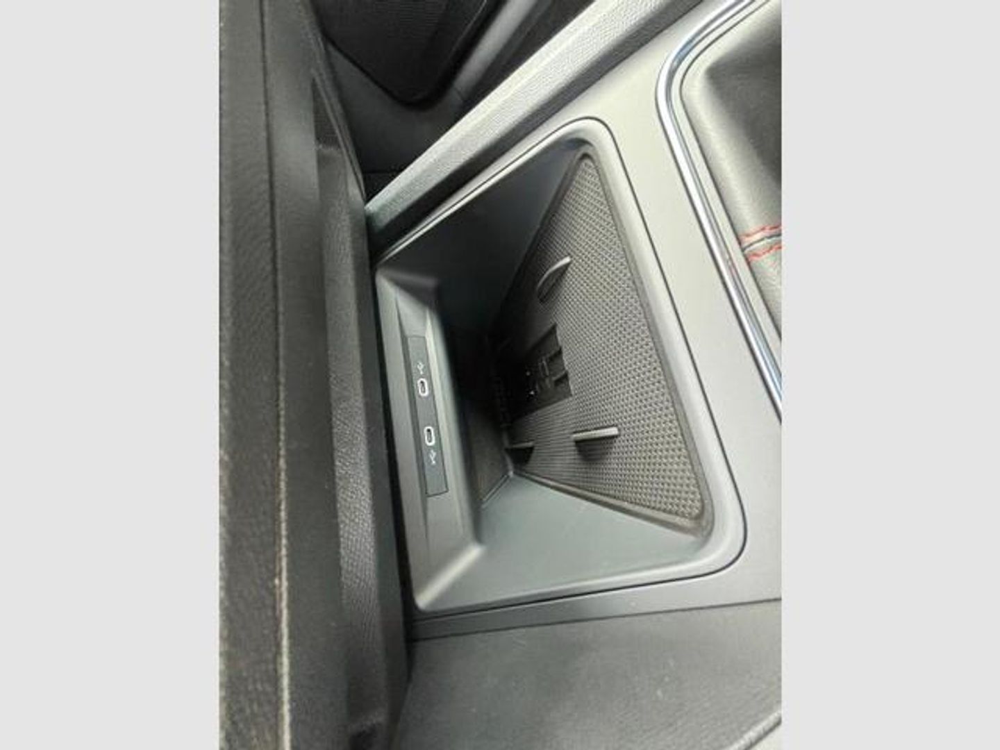 SEAT León 1.5 TSI S&S FR Special Edition 110 kW (150 CV)
